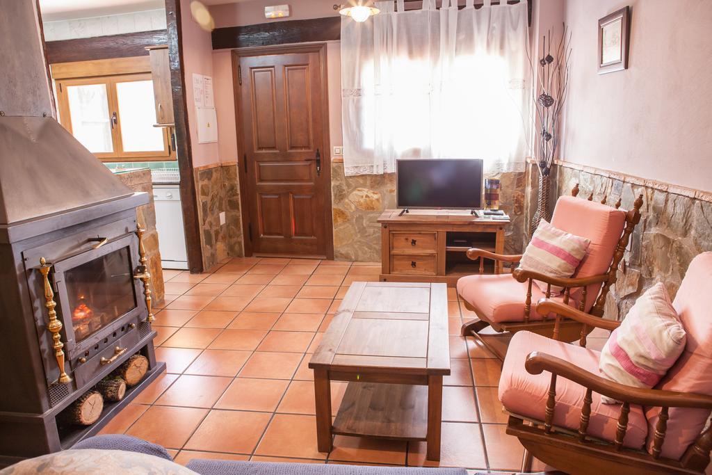 Casas del Monte Casas Rurales La Dehesa מראה חיצוני תמונה